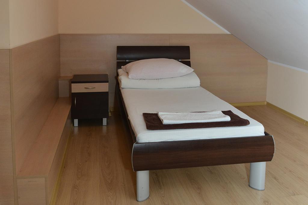 Bed and Breakfast Arkadia Radziejow Екстер'єр фото