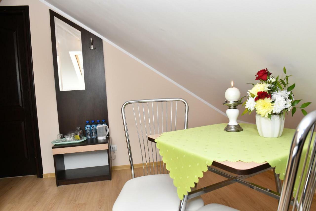 Bed and Breakfast Arkadia Radziejow Екстер'єр фото