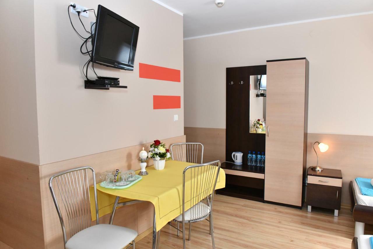 Bed and Breakfast Arkadia Radziejow Екстер'єр фото